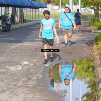 Runner Photo 8066691
