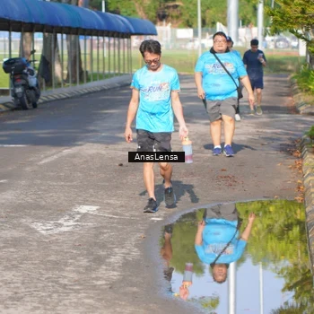 Runner Photo 8066693