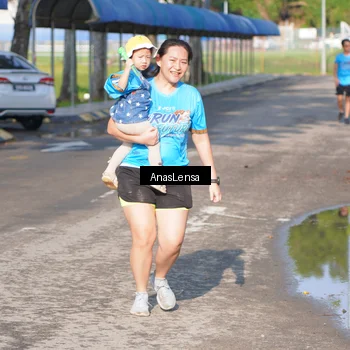 Runner Photo 8066699