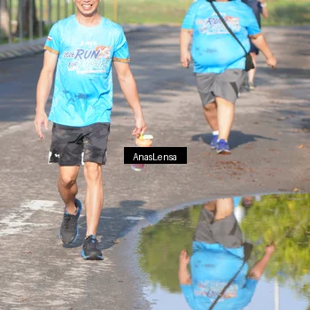 Runner Photo 8066704