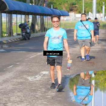 Runner Photo 8066713