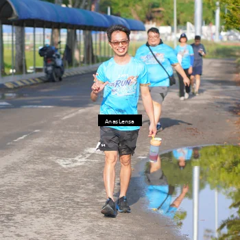 Runner Photo 8066715