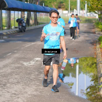 Runner Photo 8066731