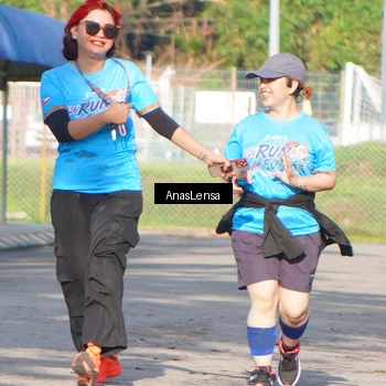 Runner Photo 8066783