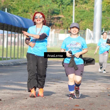 Runner Photo 8066816