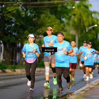 Runner Photo 8066835