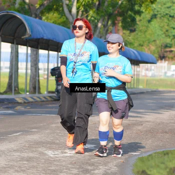 Runner Photo 8066839