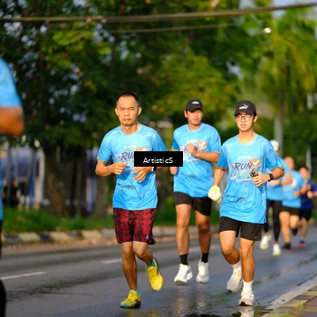 Runner Photo 8066851