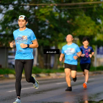 Runner Photo 8066863