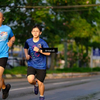Runner Photo 8066867