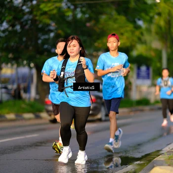 Runner Photo 8066872