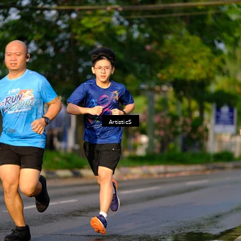 Runner Photo 8066873