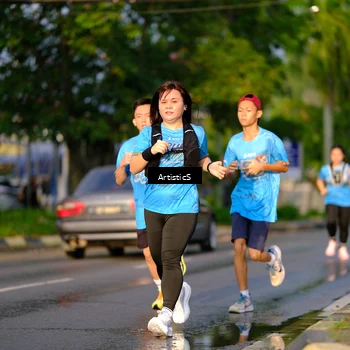 Runner Photo 8066874
