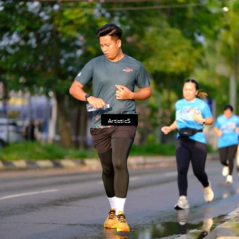 Runner Photo 8066896