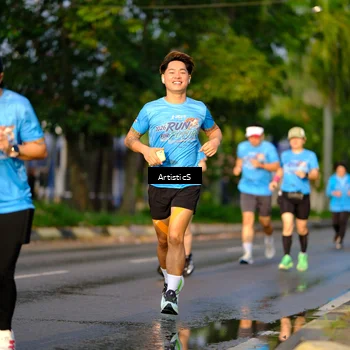 Runner Photo 8066933