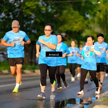 Runner Photo 8066936