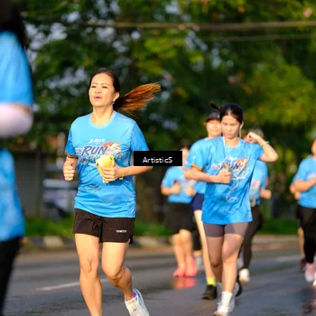 Runner Photo 8066992