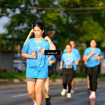 Runner Photo 8067001