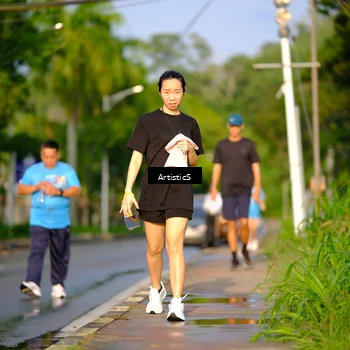 Runner Photo 8067042