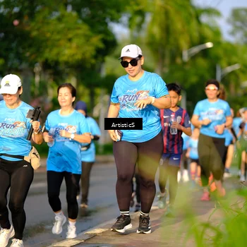 Runner Photo 8067095