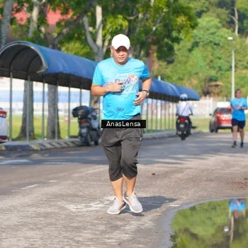 Runner Photo 8067290