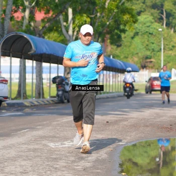 Runner Photo 8067294