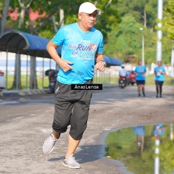 Runner Photo 8067344