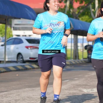 Runner Photo 8067435