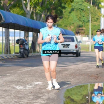 Runner Photo 8067513