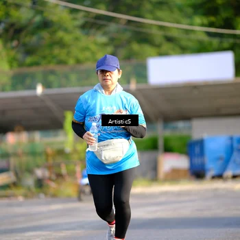 Runner Photo 8067673