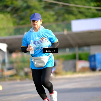 Runner Photo 8067687