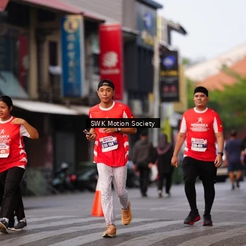 Runner Photo 8067746