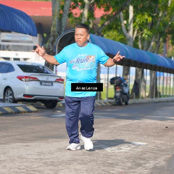 Runner Photo 8067780