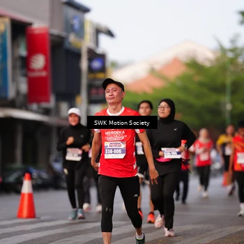 Runner Photo 8067793