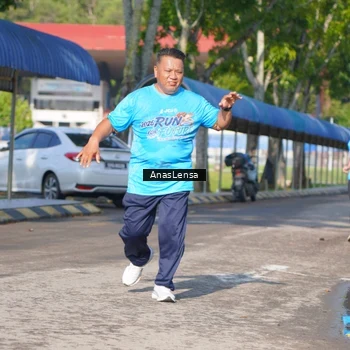 Runner Photo 8067797