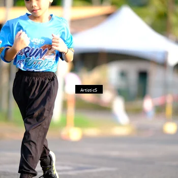Runner Photo 8067800