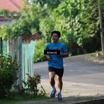 Runner Photo 8068028