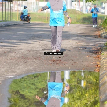 Runner Photo 8068030