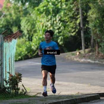 Runner Photo 8068039