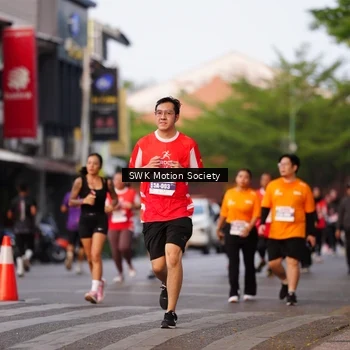Runner Photo 8068050