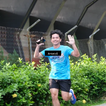 Runner Photo 8068055