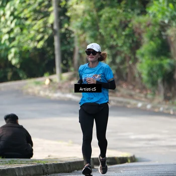 Runner Photo 8068068