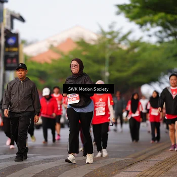 Runner Photo 8068100
