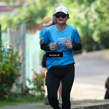 Runner Photo 8068134