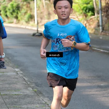 Runner Photo 8068142