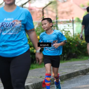 Runner Photo 8068193