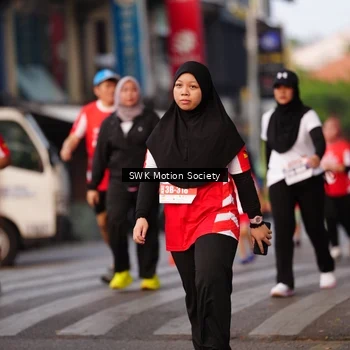 Runner Photo 8068203