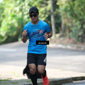 Runner Photo 8068360