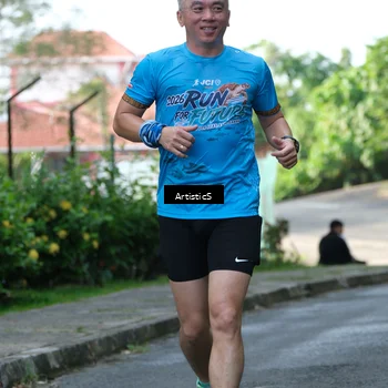 Runner Photo 8068425