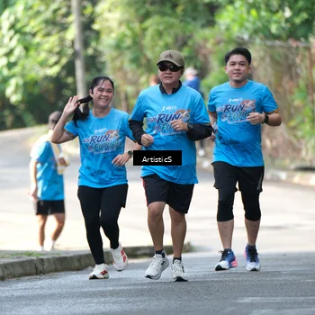 Runner Photo 8068450